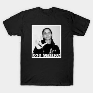 070 Shake B W Poster T-Shirt